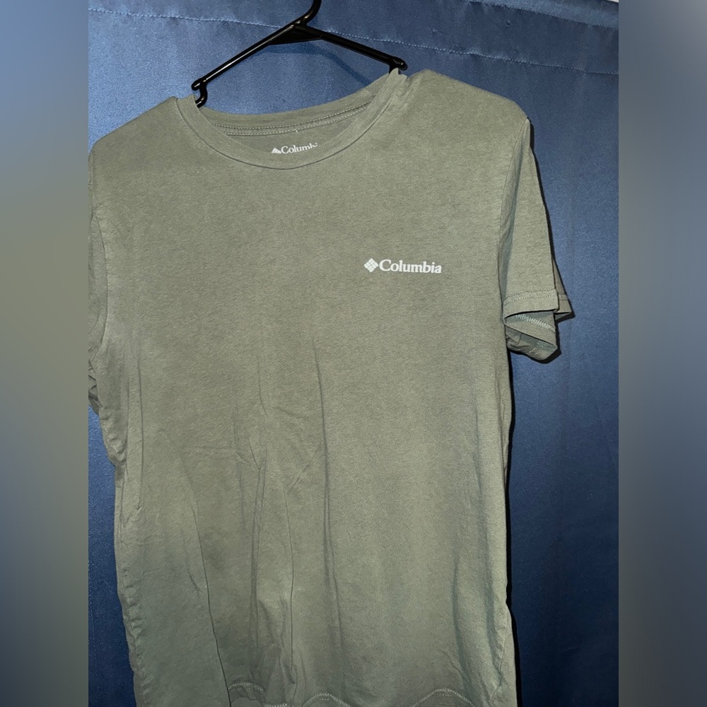 Men’s Columbia Shirt